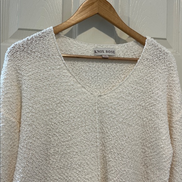 Lightweight Sweater - Picture 2 of 3